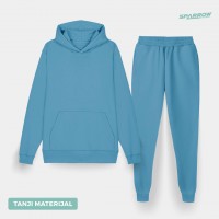 Hoodie and Slim Fit Sweatpants – Men (lighter material)