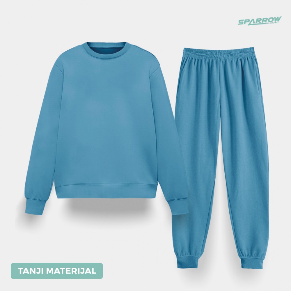 normal-hoodie-and-normal-bottom-women-lightweight-material