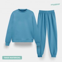 normal-hoodie-and-normal-bottom-women-lightweight-material