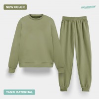 normal-hoodie-and-normal-bottom-women-lightweight-material