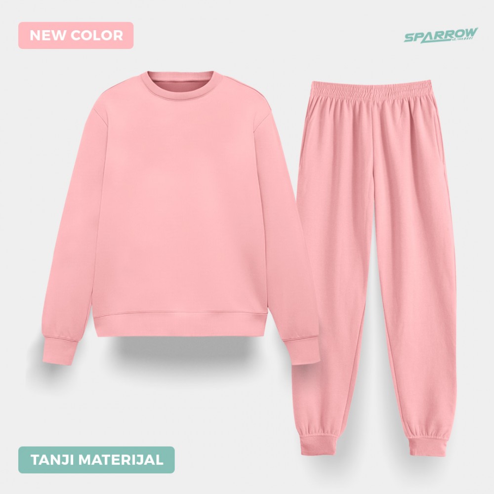 normal-hoodie-and-normal-bottom-women-lightweight-material