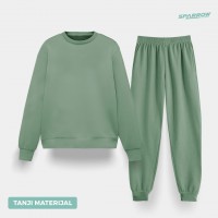 normal-hoodie-and-normal-bottom-women-lightweight-material