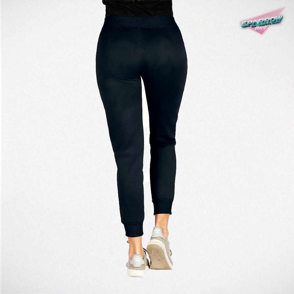 Leo Track Lady